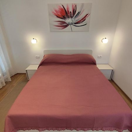 Apartmani Malo More Seline Exterior foto